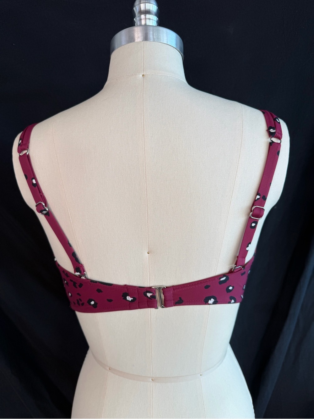 Birdsong 34DDD maroon underwire swim top with underwire - Picture 2 of 4